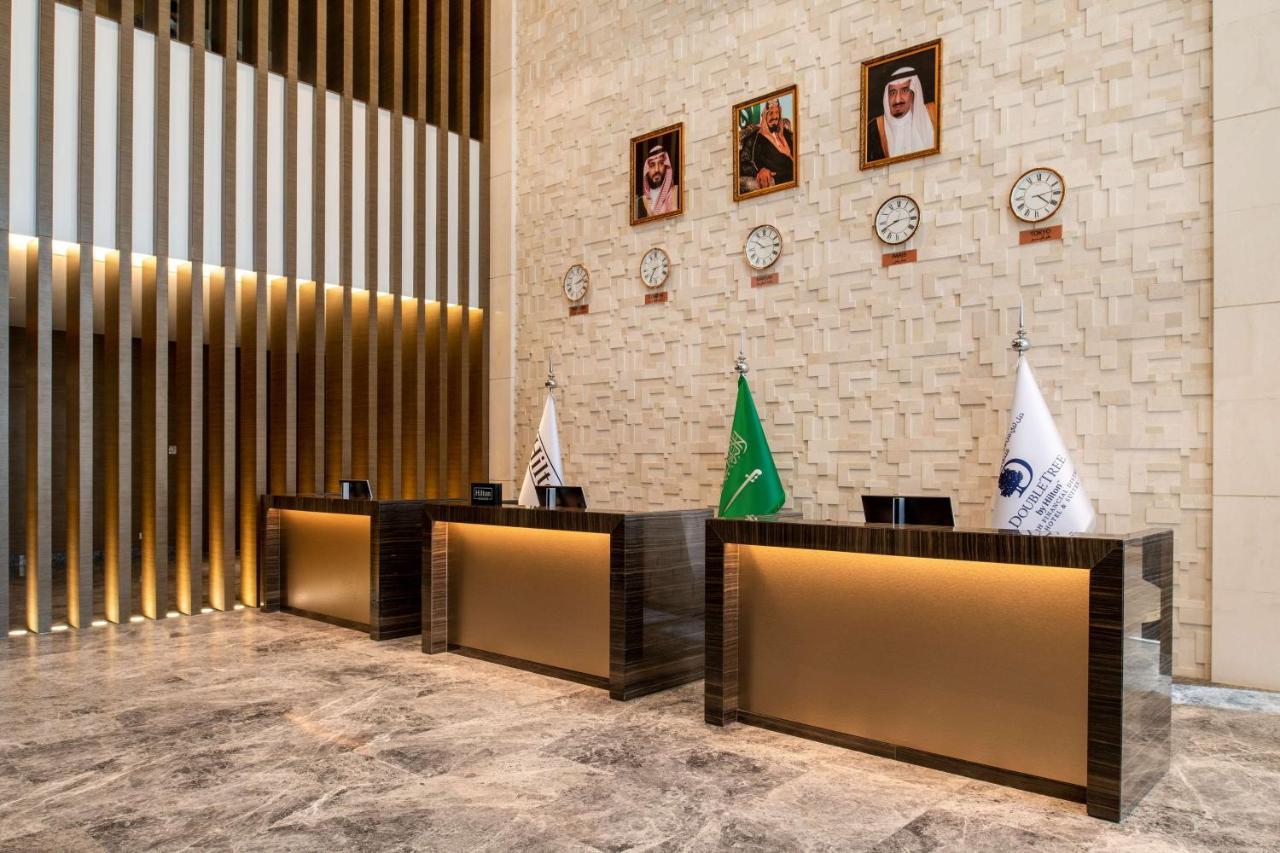 Doubletree Suites By Hilton - Riyadh Financial District Bagian luar foto