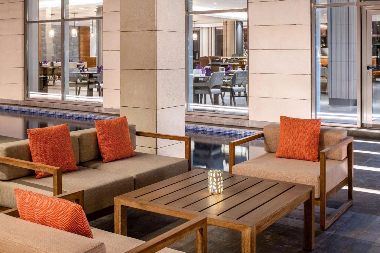 Doubletree Suites By Hilton - Riyadh Financial District Bagian luar foto